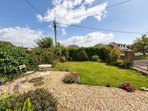 Photo 14- click for photo gallery